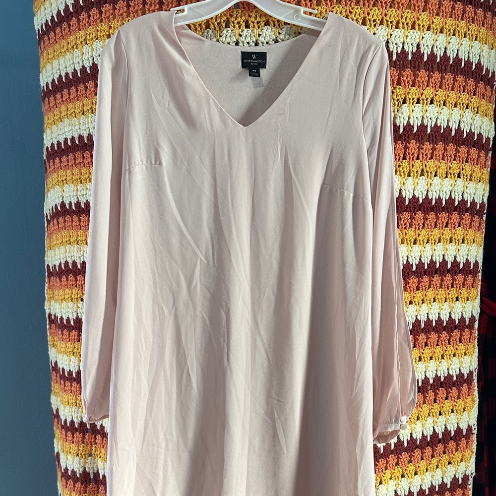 H&M Soft Blush V-Neck Blouse